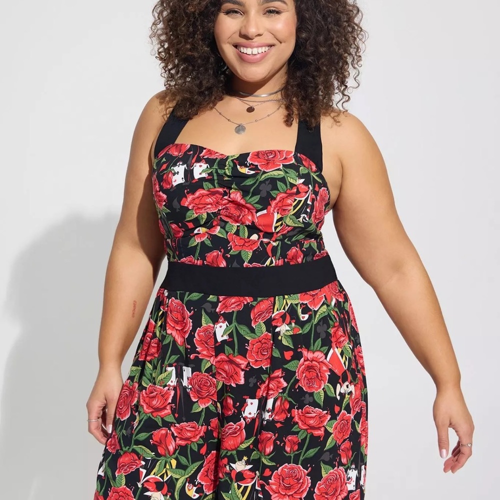 Disney Villains Queen Of Hearts Stretch Challis Halter Romper 4x